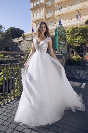 Mantua Libelle menyasszonyi ruha